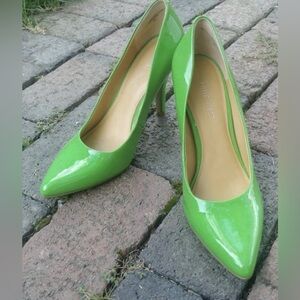 RARE Nine West Neon Green Barbie High Heel Pointed Toe 80’s Pumps Size 7 Shoes